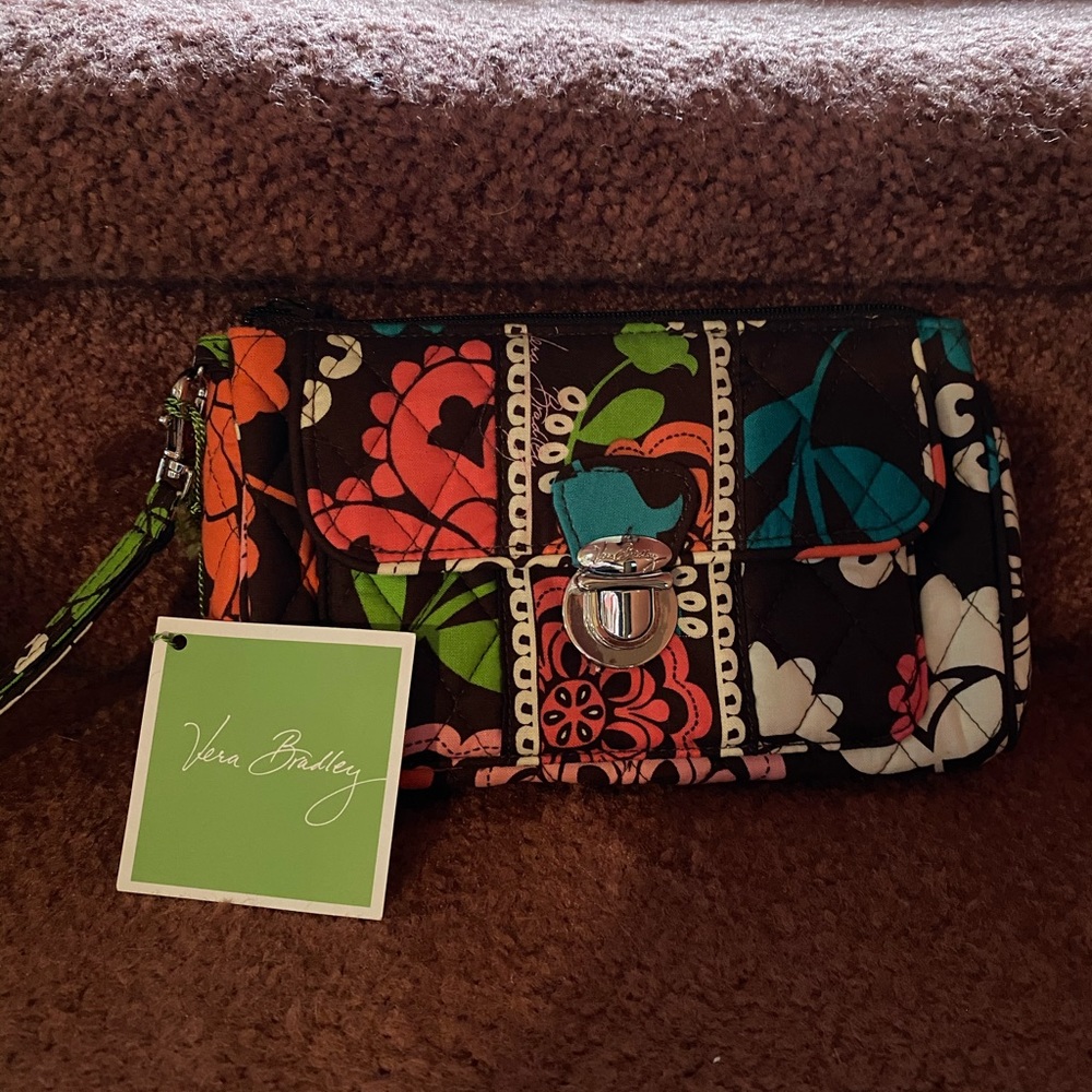 Vera Bradley LOLA Pushlock Wristlet - Quilted